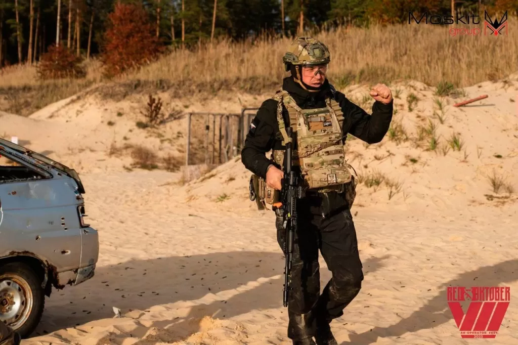 Инструктор по стрельбе